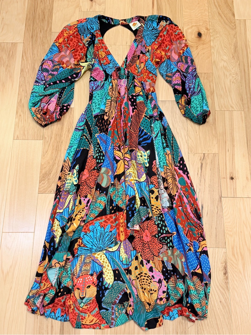 Farm Rio Women’s Cool Leopards Maxi Dress - Picture 3 of 5